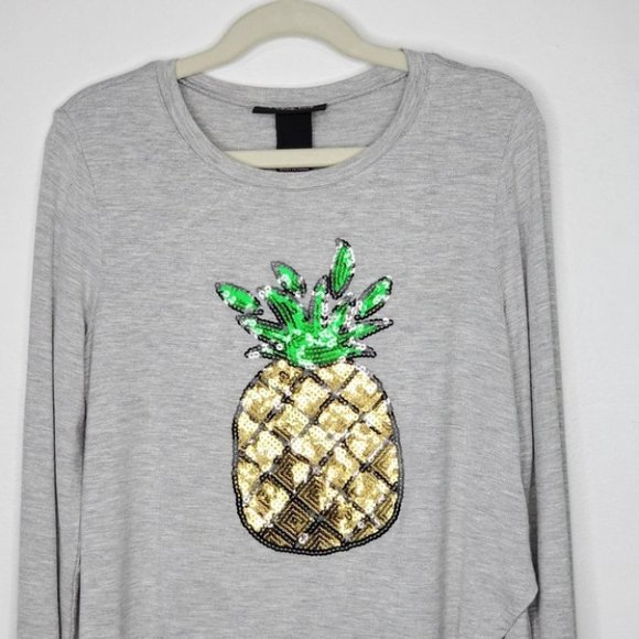 It's Our Time Girl's Gray Bling Pineapple Envelope Hem Top NEW Size L (10/12) - Picture 2 of 10